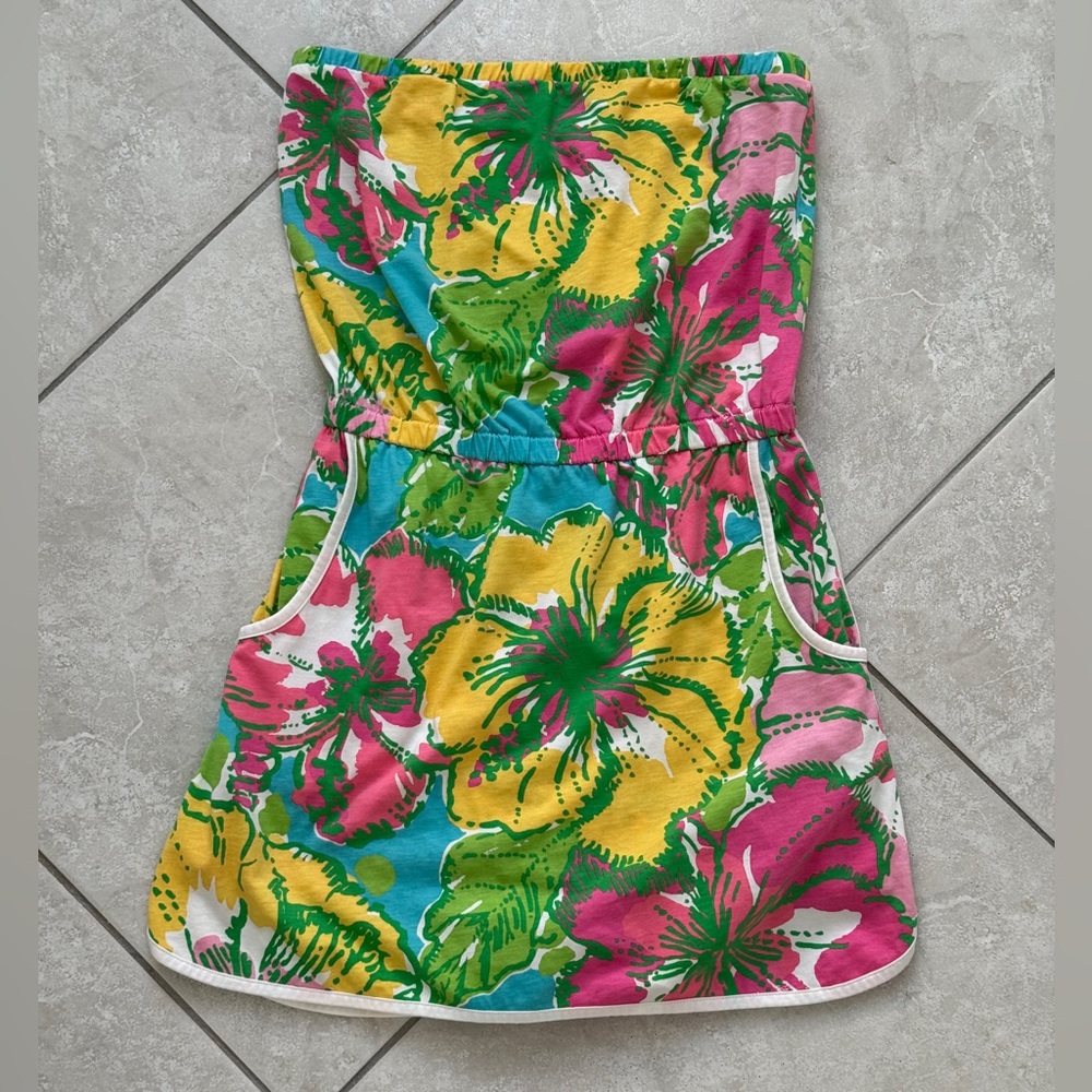🦩🌴Lilly Pulitzer Lucy~Shorely Big Flirt Print. Tropical Floral Romper🦩🌴